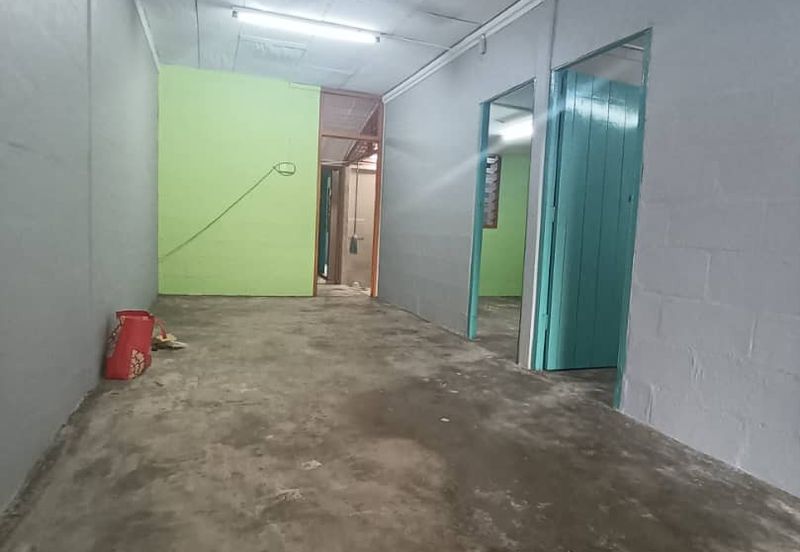Ulu Tiram @ Jln Felda Single Storey Low Cost House For Rent