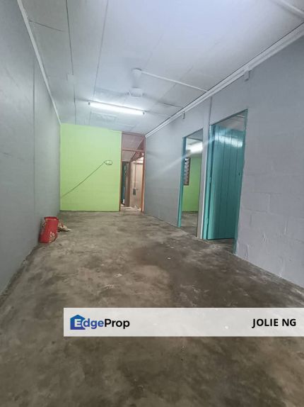 Ulu Tiram @ Jln Felda Single Storey Low Cost House For Rent, Johor, Ulu Tiram