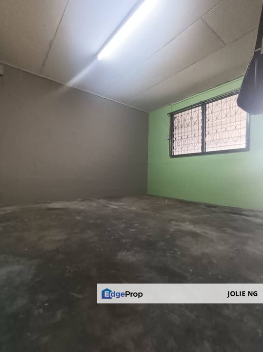 Ulu Tiram @ Jln Felda Single Storey Low Cost House For Rent, Johor, Ulu Tiram