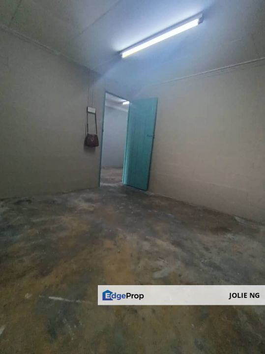 Ulu Tiram @ Jln Felda Single Storey Low Cost House For Rent, Johor, Ulu Tiram