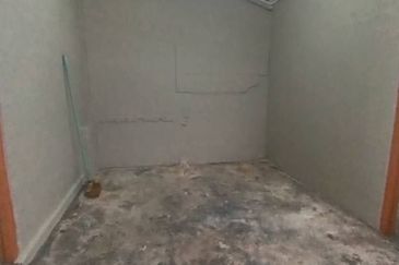 Ulu Tiram @ Jln Felda Single Storey Low Cost House For Rent