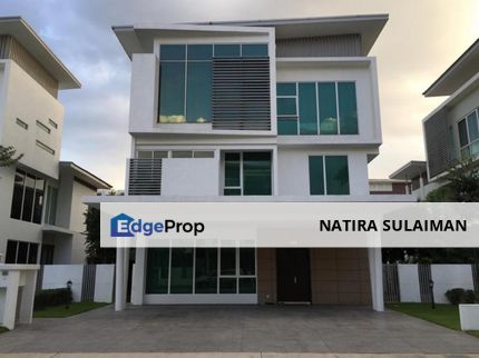 3 Storey Bungalow Jacaranda Garden Residence , Selangor, Cyberjaya