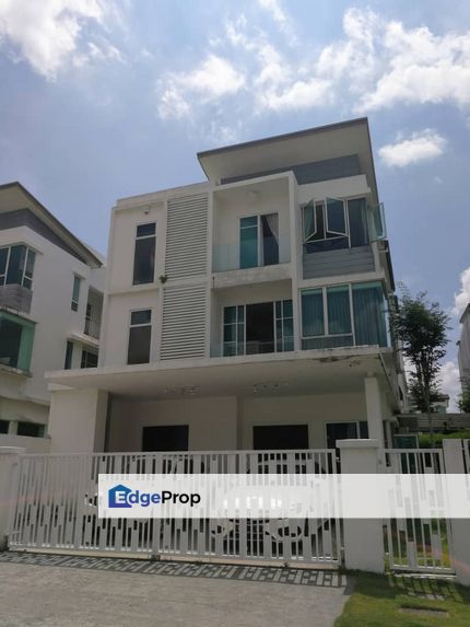 Fully Furnished 3 Storey Bungalow Taman Tropicana , Selangor, Cheras