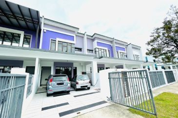 Banyas @ Setia EcoHill 2