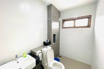 Banyas @ Setia EcoHill 2