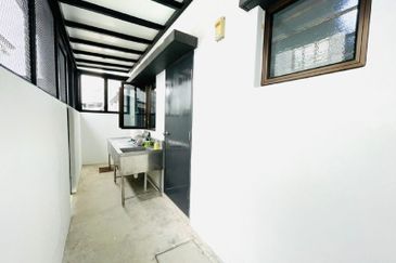 Banyas @ Setia EcoHill 2