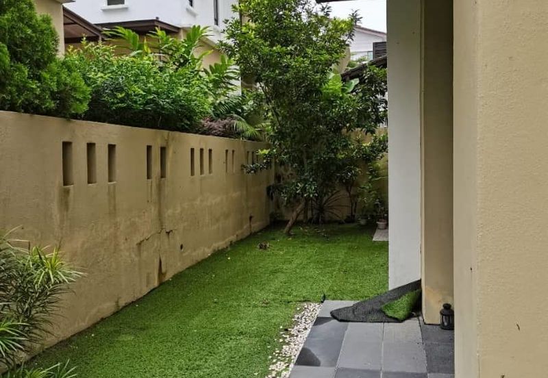 3 Storey Semi D Taman Tropika 2 Sungai Tangkas Ban