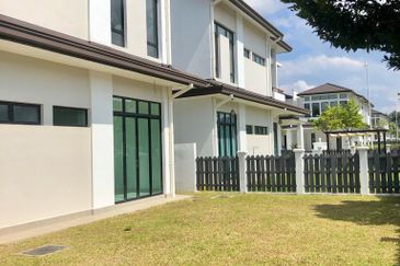 Tenderfields @ Eco Majestic