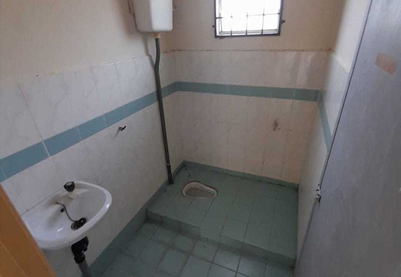 Taman College Heights (Sikamat)