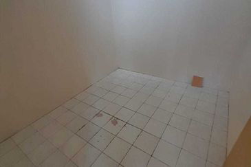 Taman College Heights (Sikamat)