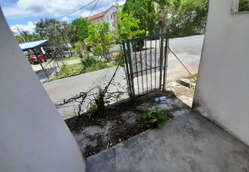 Taman College Heights (Sikamat)