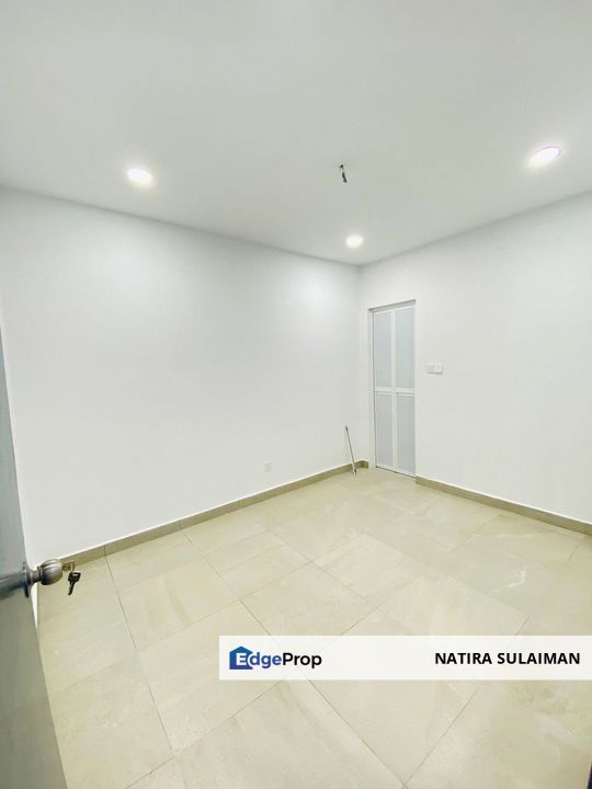 Renovated 2 Storey Seksyen 2 Bandar Rinching Semeyih, Selangor, Semenyih