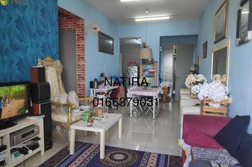 Seven Tree Seven Residence (737) Near MRT Bukit Dukong Kajang