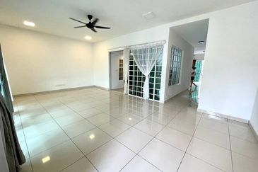 Charms of Nusantara, Setia Eco Glades