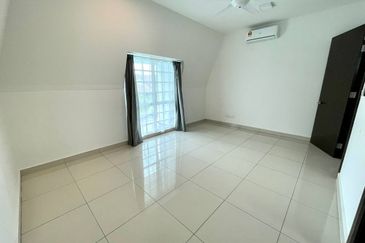 Charms of Nusantara, Setia Eco Glades