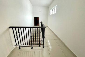 Charms of Nusantara, Setia Eco Glades