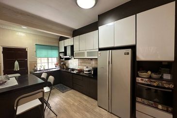 Jalan Suakasih @ Tun Hussein Onn