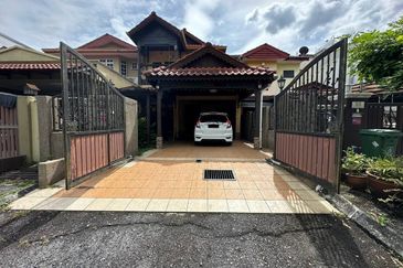 Jalan Suakasih @ Tun Hussein Onn