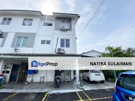 Renovated Townhouse Saujana Palma Kajang, Selangor, Kajang