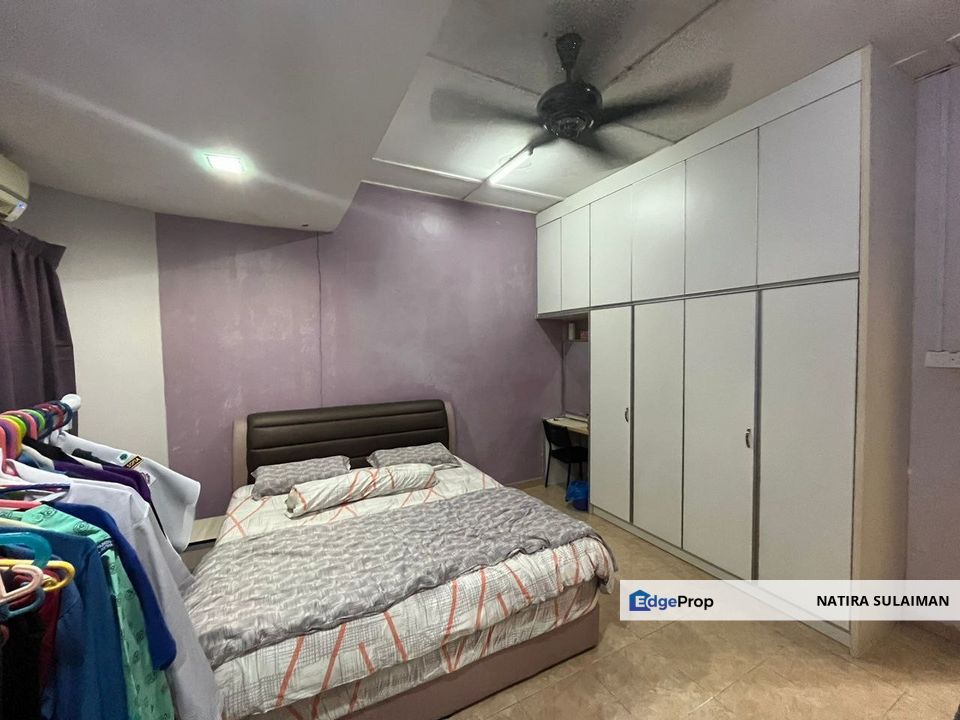 Renovated 2 Storey Terrace Taman Medan Baru P J, Selangor, Petaling Jaya