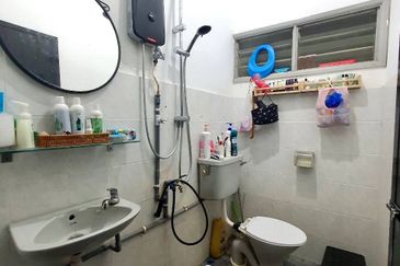 Bandar Tun Hussein Onn