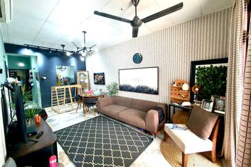 Bandar Tun Hussein Onn