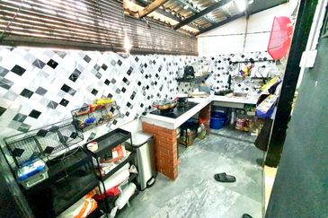 Bandar Tun Hussein Onn