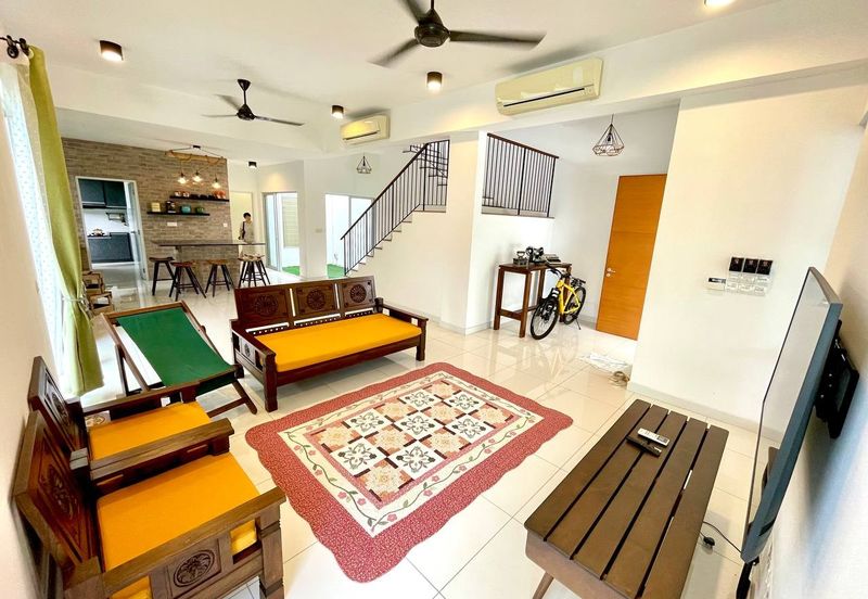 Parkfield Residences, Tropicana Heights