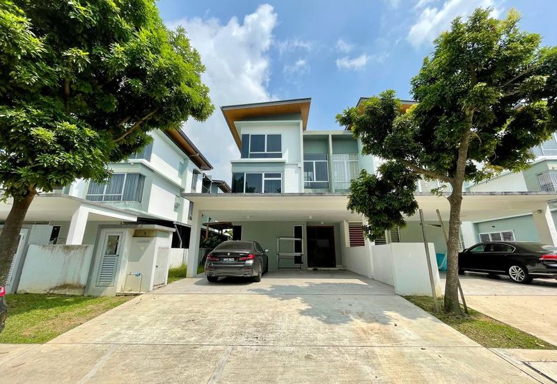 Parkfield Residences, Tropicana Heights