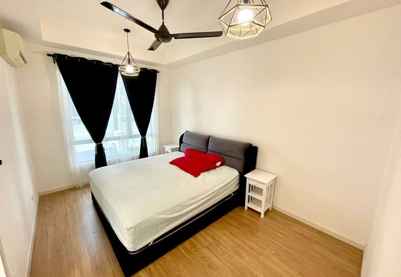 Parkfield Residences, Tropicana Heights