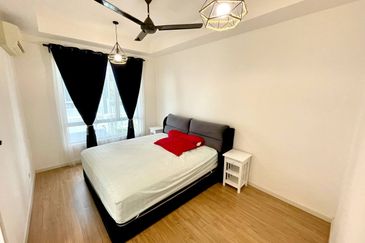 Parkfield Residences, Tropicana Heights