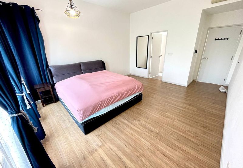 Parkfield Residences, Tropicana Heights