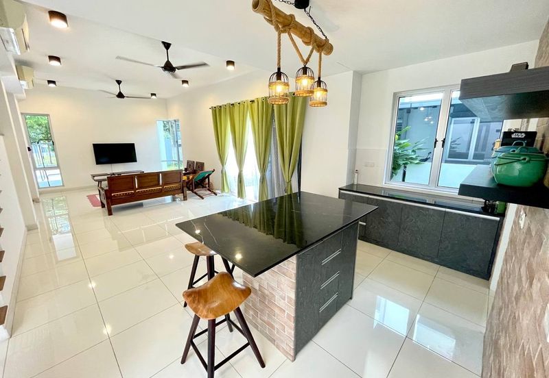 Parkfield Residences, Tropicana Heights