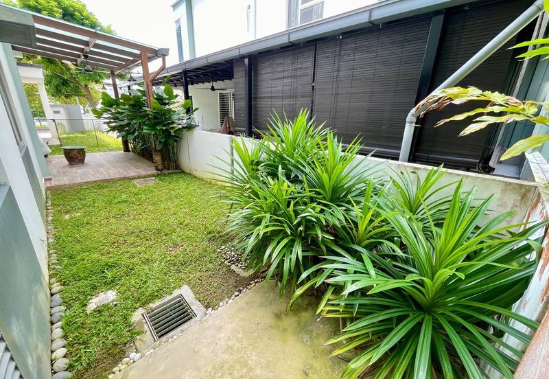 Parkfield Residences, Tropicana Heights