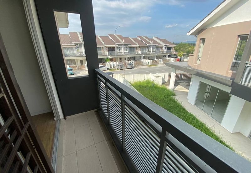 Camellia @ Serene Heights