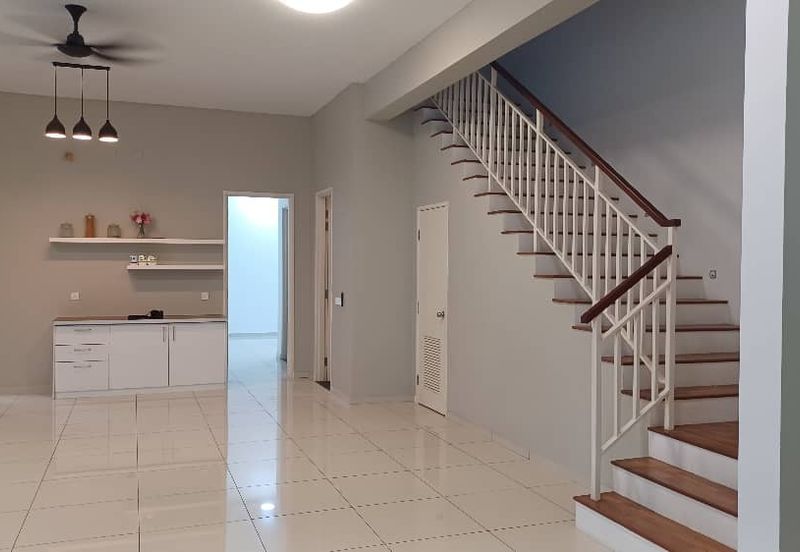 Tenderfields @ Eco Majestic