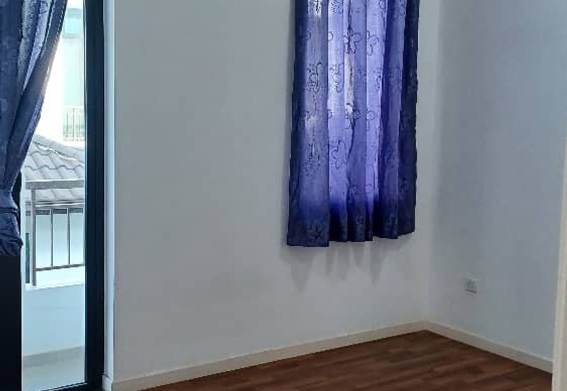 Tenderfields @ Eco Majestic