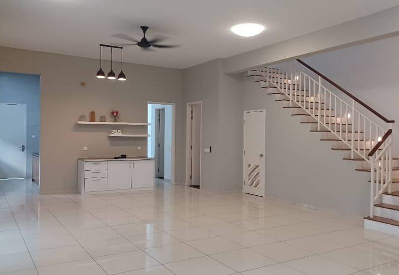 Tenderfields @ Eco Majestic