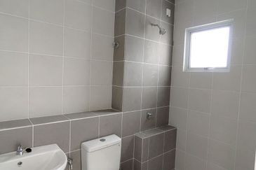 Azolla @ Setia EcoHill 2