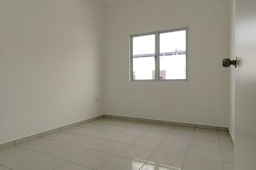 Azolla @ Setia EcoHill 2