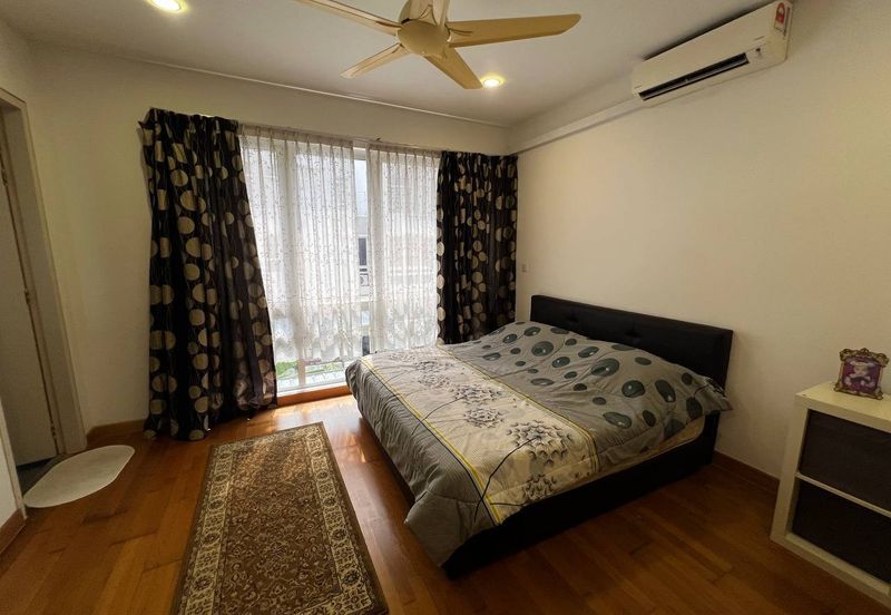 Duta Villa, Presint 14