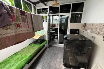 Duta Villa, Presint 14