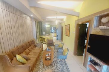 Royal Regent Sri Putramas III