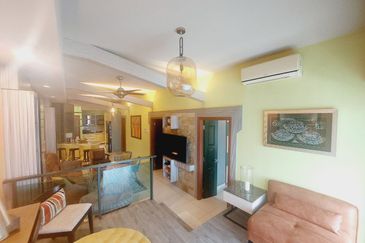 Royal Regent Sri Putramas III