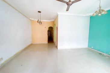 Jalan Prima Saujana 2/F