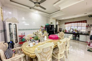 Corner Bandar Tasik Selatan Kuala Lumpur