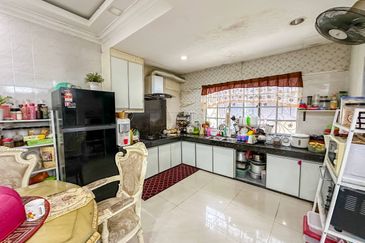 Corner Bandar Tasik Selatan Kuala Lumpur