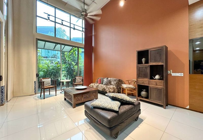 Symphony Hills Schumann