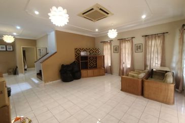 Bandar Tun Hussein Onn