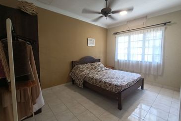 Bandar Tun Hussein Onn